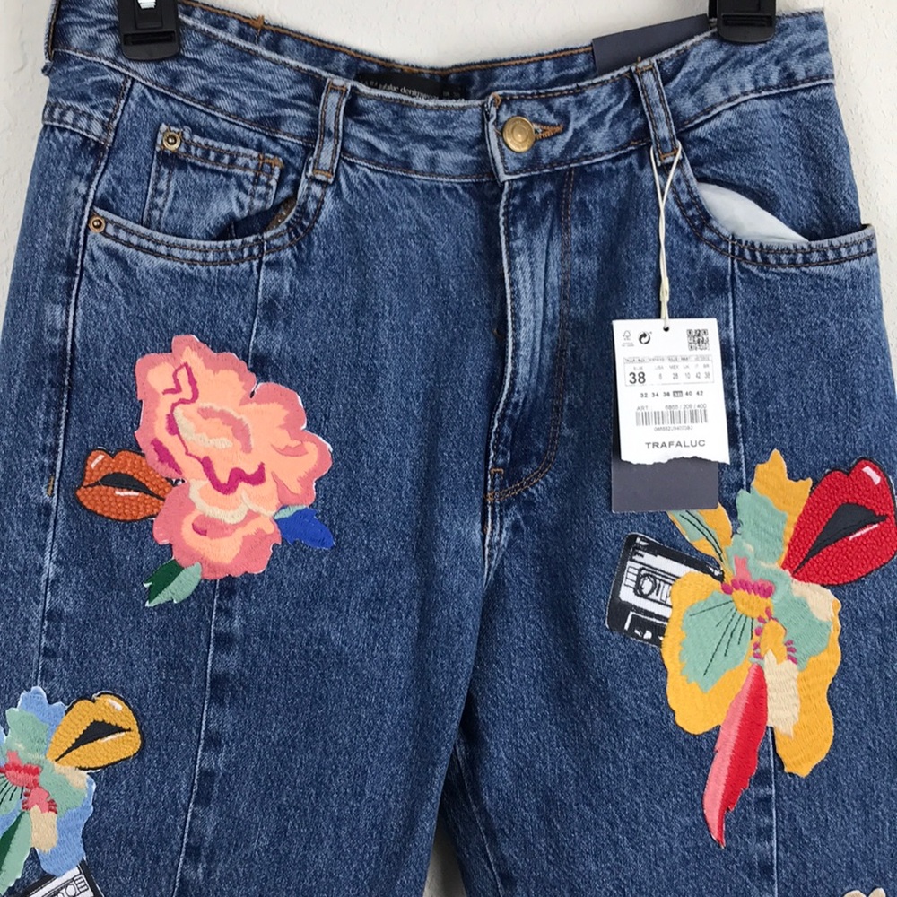 Zara - floral patch mom fit jeans - Picture 4 of 7